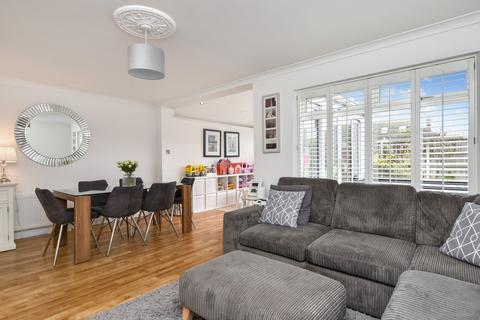 36 Admirals Walk, Shoeburyness, Southend-on-sea, SS3 9HS