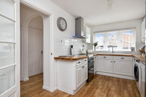 36 Admirals Walk, Shoeburyness, Southend-on-sea, SS3 9HS