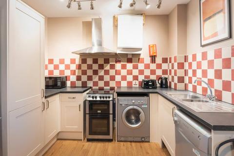 3 bedroom apartment to rent, Bishop Blackall School, Exeter