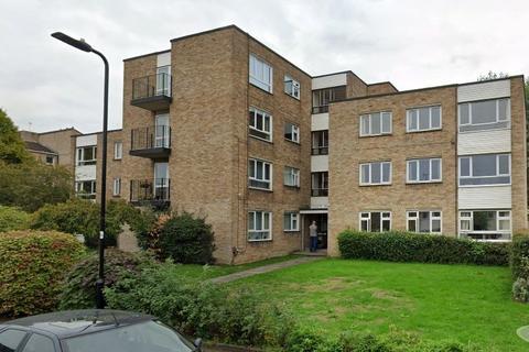 1 bedroom flat to rent, Flat , Langdale Court, Castlebar Mews, London