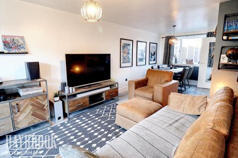 104 Lapwater Road, Rotherham, S61 4NQ