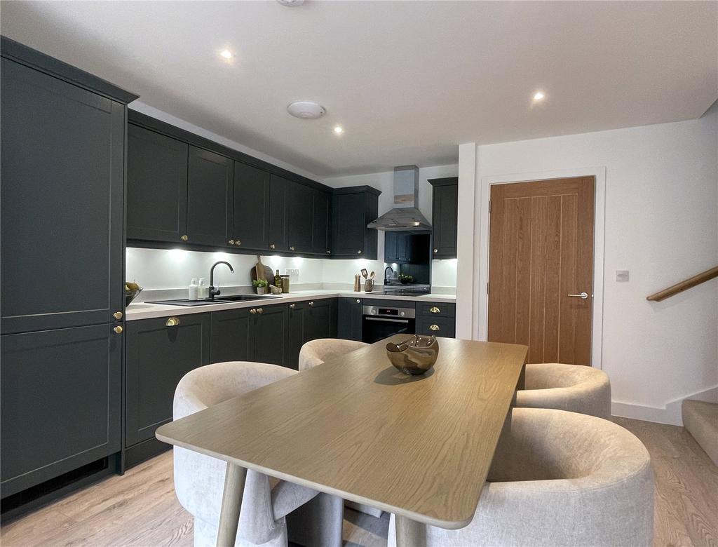 Kitchen/Dining