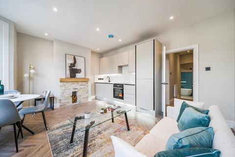 64a Farley Road, London, SE6 2AB