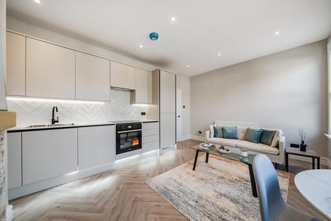 64a Farley Road, London, SE6 2AB
