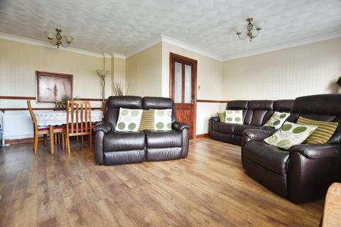 8 Wells Close, Bristol, BS14 0PD