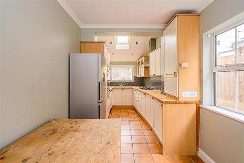 3 bedroom end of terrace house for sale, Littleworth Road, Downley, High Wycombe HP13