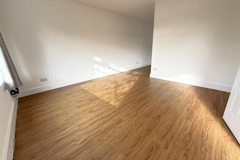 29 Brewsters Close, Bingham, Nottingham, NG13 8BA