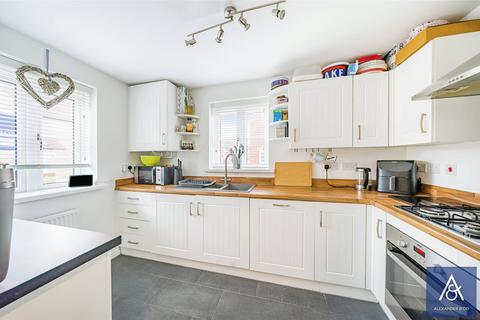 3 bedroom end of terrace house for sale, Orion Drive, Northamptonshire NN13