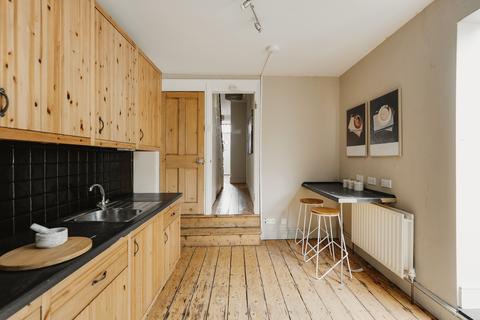 83 Sefton Park Road, Bristol, BS7 9AW