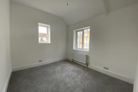 1 bedroom terraced house to rent, Cheddon Road, Taunton