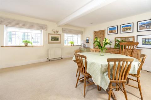 4 bedroom terraced house for sale, High Street, Adderbury, Banbury, Oxfordshire, OX17