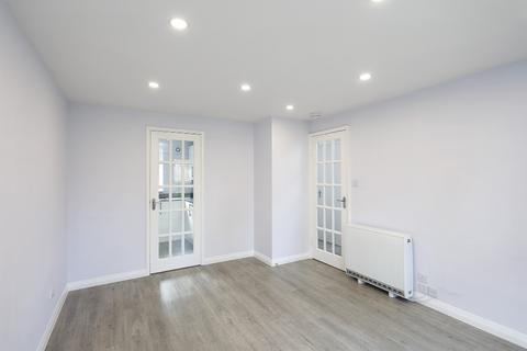 2 bedroom flat to rent, Grays Loan , Edinburgh EH10