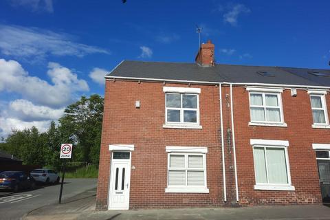 4 bedroom end of terrace house for sale, Houghton Road, Hetton-Le-Hole, Houghton Le Spring, DH5 9PG