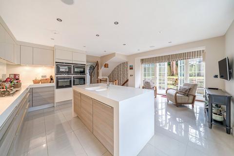 undefined, Warrenhurst Gardens, Weybridge, KT13