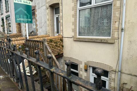 2 bedroom flat for sale, Ogmore Vale, Bridgend CF32