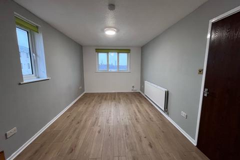 1 bedroom flat to rent, 19 Brunswick Court Duke Street Swansea