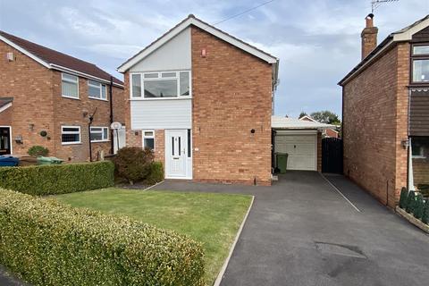 3 bedroom detached house to rent, Apsley Grove, Tittensor,