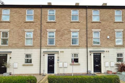 4 bedroom townhouse for sale, Kingsbrook Chase, Wath-Upon-Dearne S63 7FG