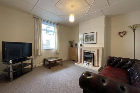 3 bedroom property for sale, Vincent Street, Scarborough, YO12