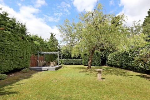 3 bedroom detached house for sale, Mayflower Way, Beaconsfield