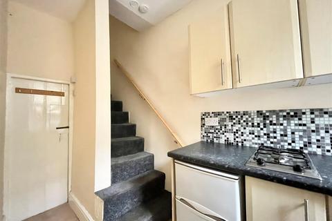 2 bedroom house to rent, Olive Street, Bacup