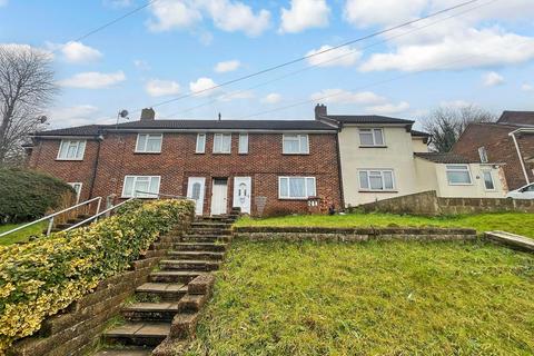 3 bedroom terraced house for sale, Churchill Avenue, Chatham, Kent