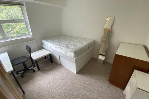 4 bedroom terraced house to rent, Lampards Buildings, Somerset BA1