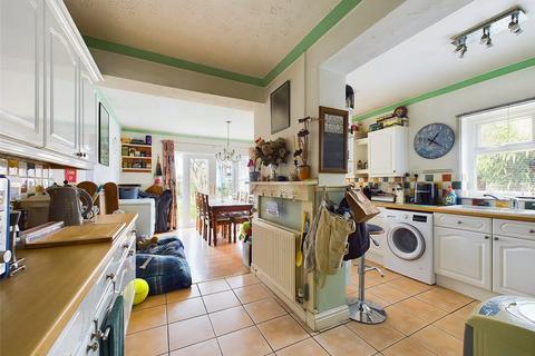 19 Collingbourne Road, Gloucester, GL4 6BG