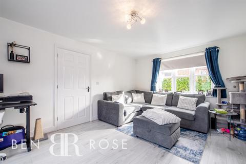 37 Bryning Way, Buckshaw Village, Chorley, PR7 7DQ