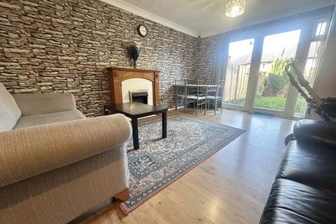 undefined, Swan Mead, Luton LU4