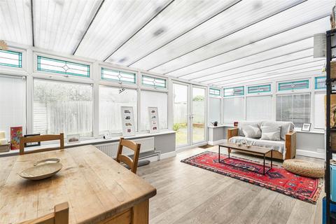 4 Pilgrim Close, Great Chesterford, Saffron Walden, CB10 1QG