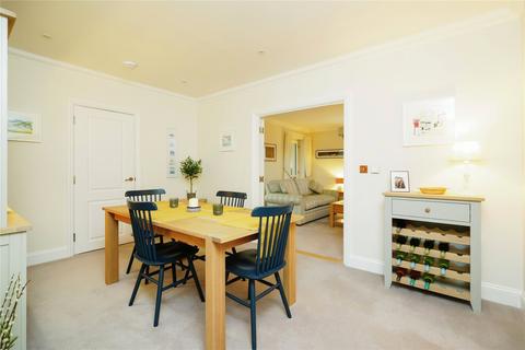 3 bedroom apartment for sale, Forest Grove, Burford, OX18