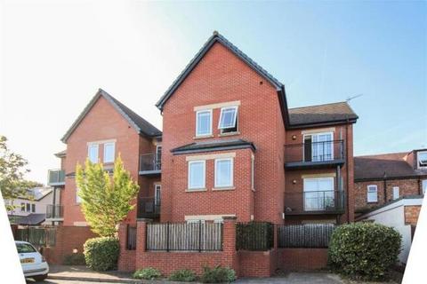 2 bedroom flat to rent, Bruce Drive, West Bridgford, Nottingham, Nottinghamshire, NG2