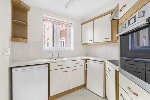 1 bedroom retirement property for sale, Station Street, Saffron Walden CB11