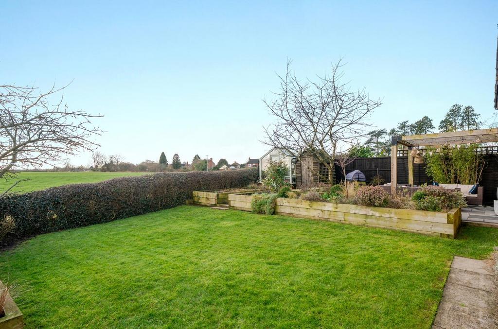 Garden2.JPG