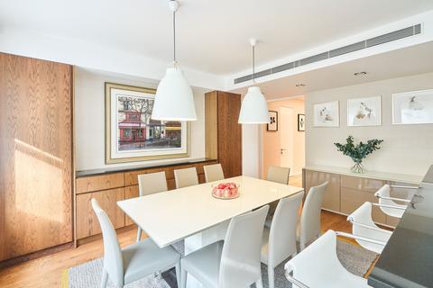 3 bedroom apartment for sale, Beaufort Gardens, London SW3