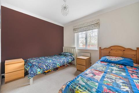 4 Keith Lock Gardens, Mortimer Common, Reading, RG7 3UZ