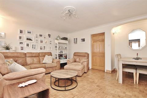 3 bedroom end of terrace house for sale, Ashwindham Court, Surrey GU21