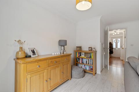 18 Ashford Drive, Appleton, Warrington, WA4 5GG