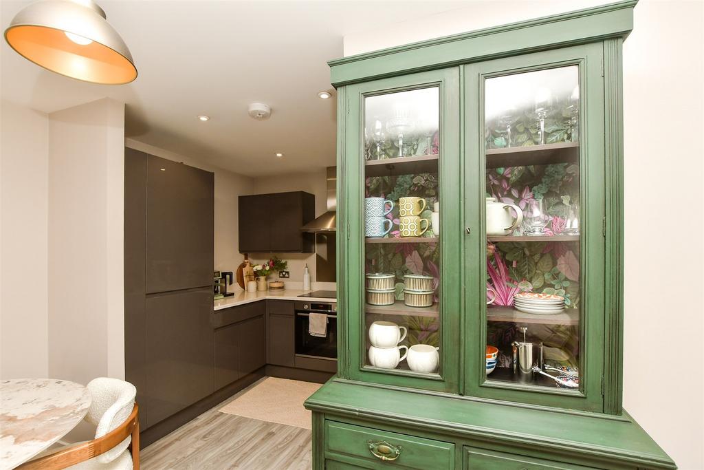 Lounge/Kitchen