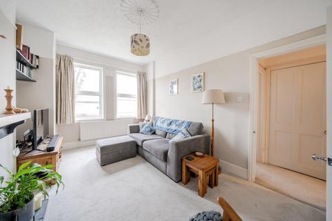205a Ravenscroft Road, Beckenham, BR3 4TE