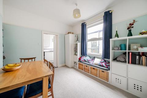 205a Ravenscroft Road, Beckenham, BR3 4TE