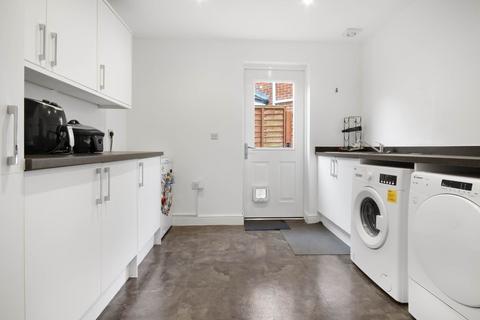 47 Barn Owl Drive, Bracknell, RG12 8FA