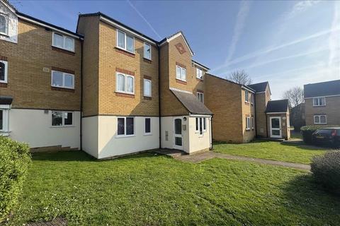 1 bedroom flat for sale, Redford Close, Feltham, Middlesex, TW13