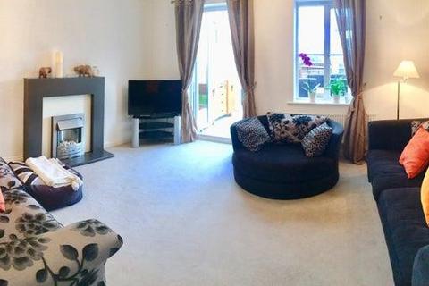 4 bedroom end of terrace house for sale, Berry Way, Andover