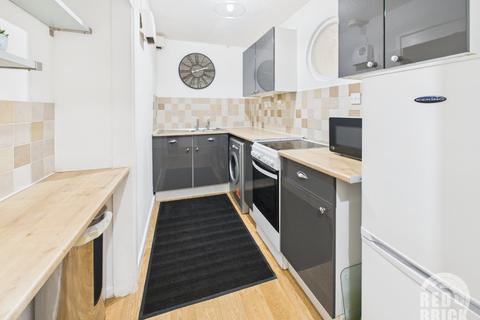 1 bedroom flat to rent, Paynes Lane, Hillfields, Coventry, CV1
