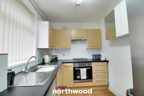 2 bedroom flat to rent, St Marys Road, Doncaster DN1