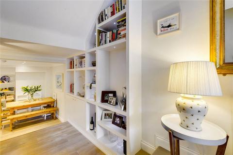 2 bedroom flat for sale, Hazlebury Road, London, SW6