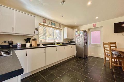 undefined, Williams Crescent, Shifnal TF11