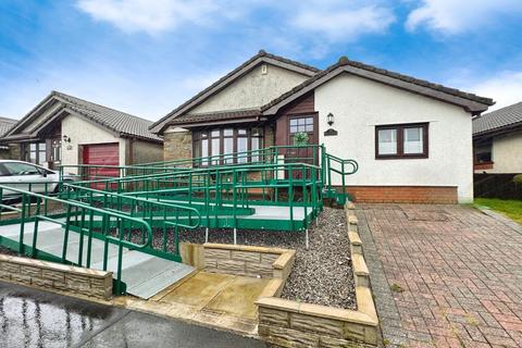 3 bedroom detached house for sale, The Meadows, Neath SA11